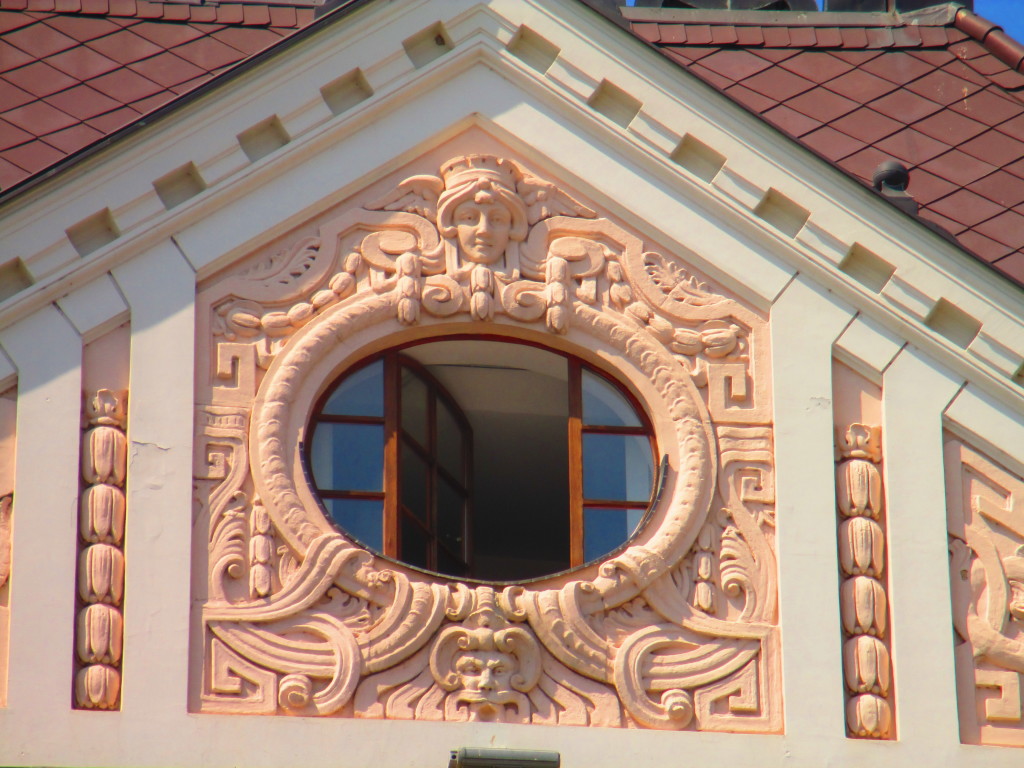Novi Sad, dettaglio di un palazzo
