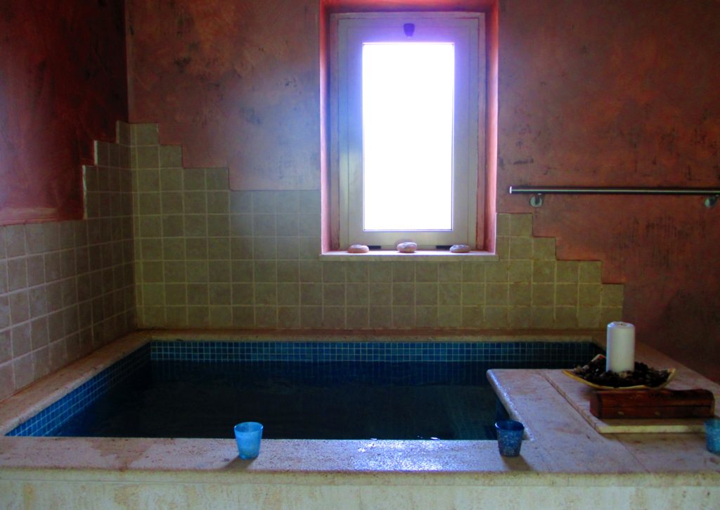 Vasca refrigerante al Relais RB Canalicchio Wellness